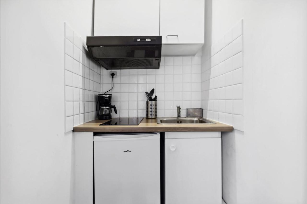 Le Marais - Place Des Vosges City Studio パリ エクステリア 写真