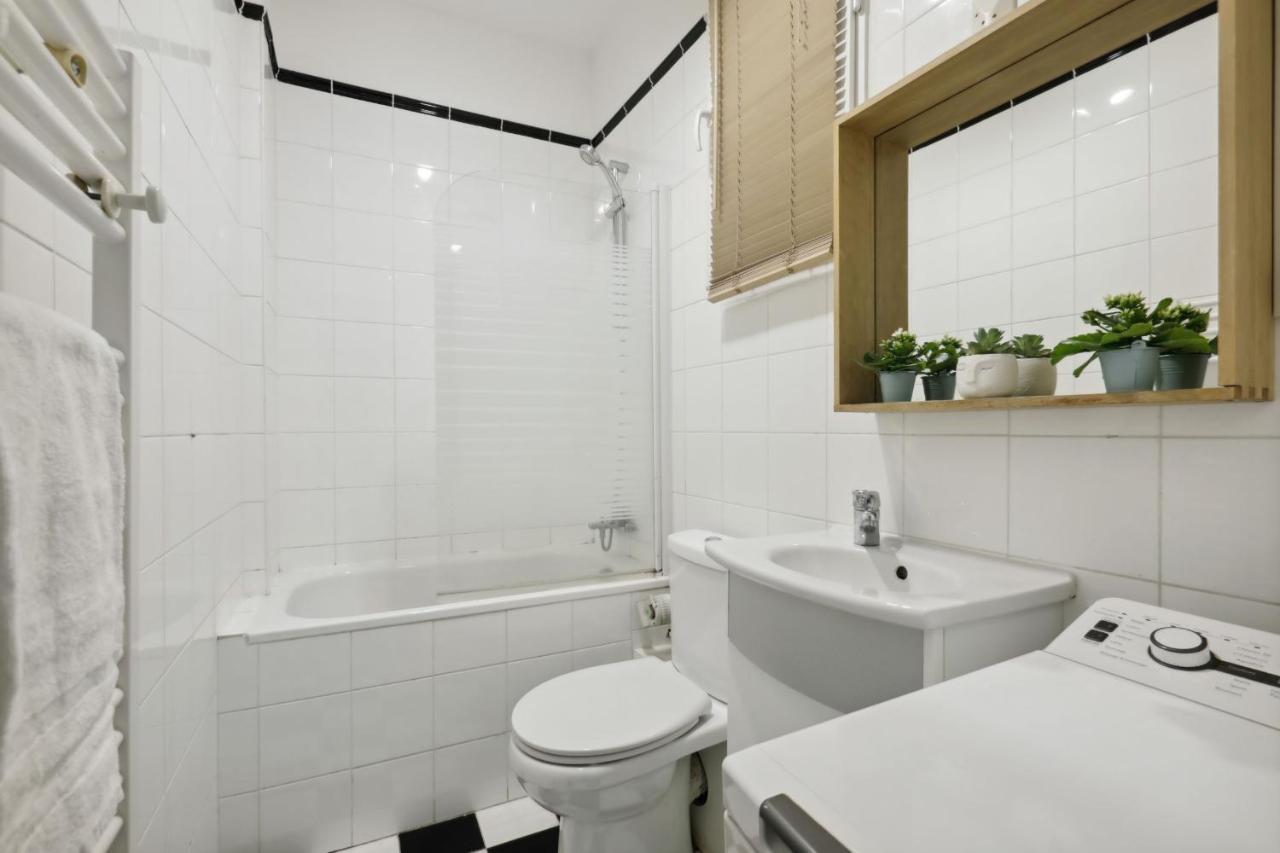 Le Marais - Place Des Vosges City Studio パリ エクステリア 写真